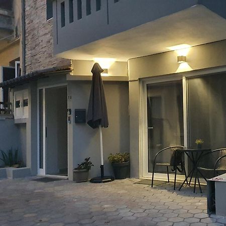 Black Suites Chania  Ngoại thất bức ảnh